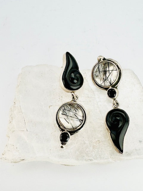 "Asymmetrical tourmilated quartz, onyx swoosh earring"